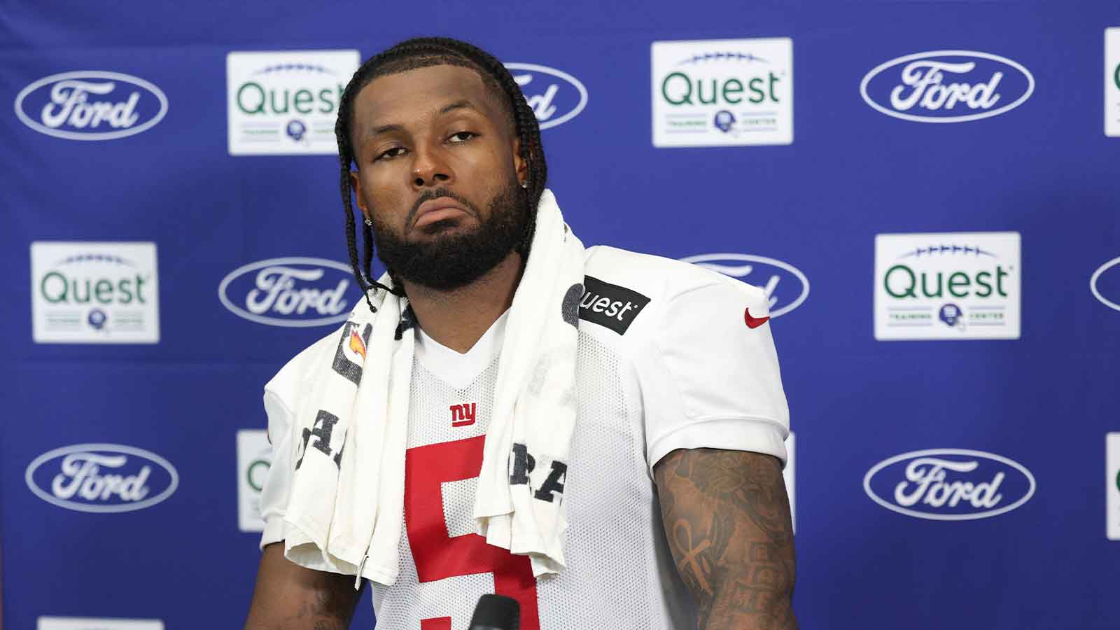 Giants Won’t Talk Extension With Kayvon Thibodeaux. His 2026 Season Just Got a Lot More Complicated.