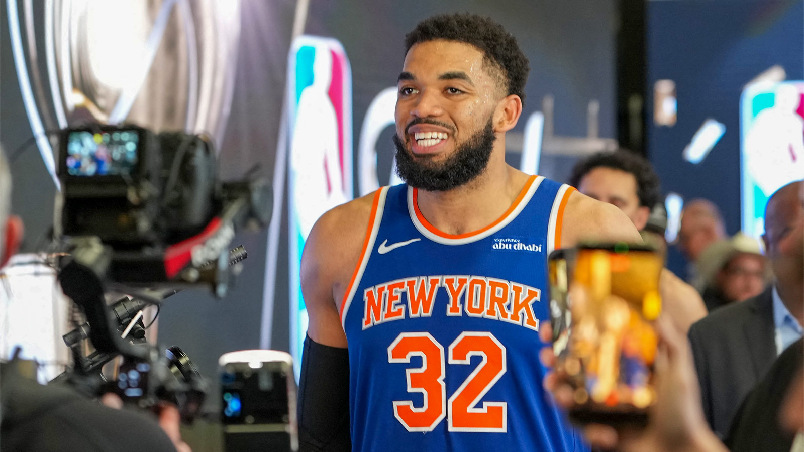 Knicks Star Karl-Anthony Towns Silences Trump Talk — and the Silence Speaks Volumes