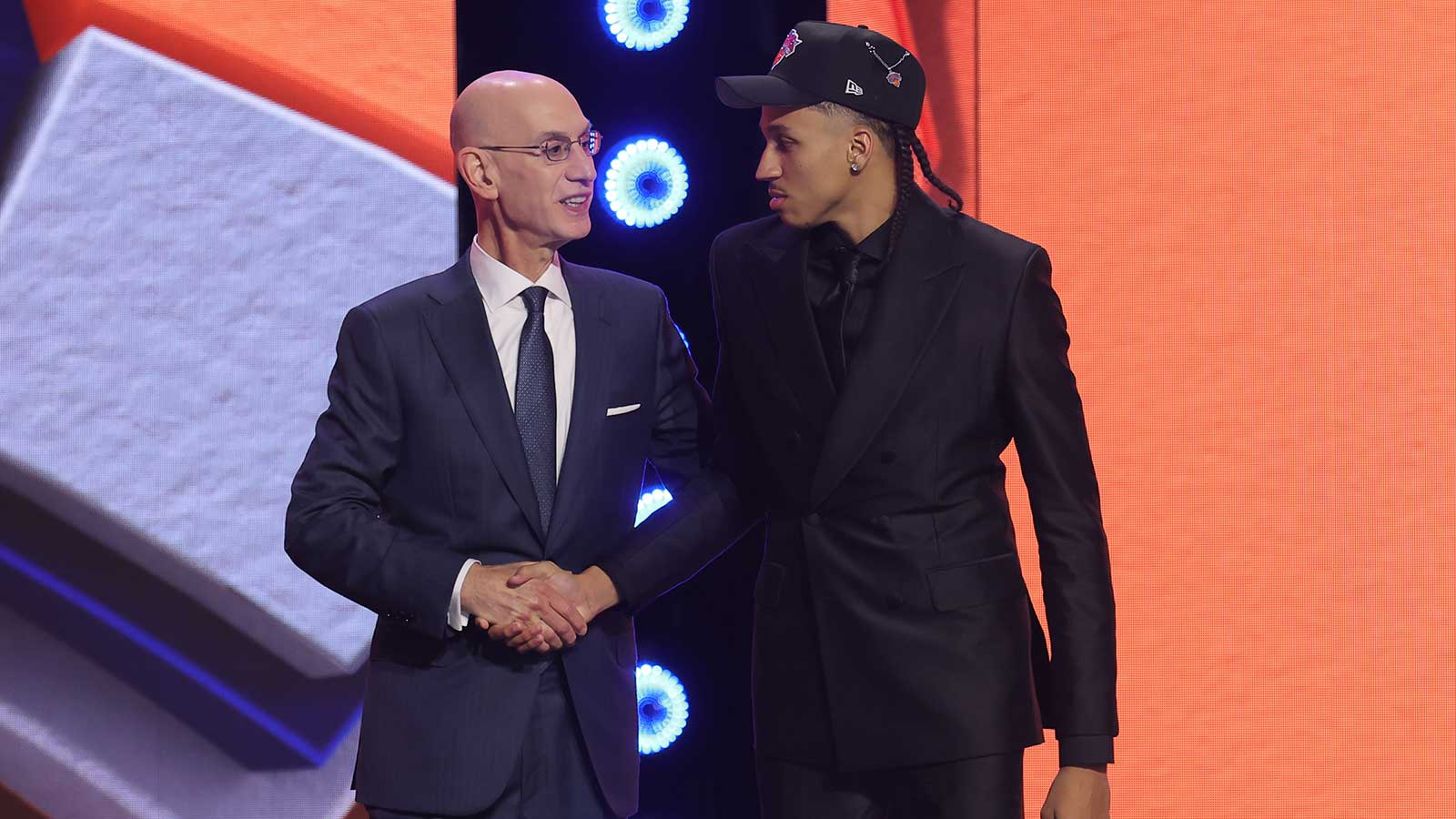 Lakers Rookie Cameron Carr Says He’d Rather Guard Anthony Edwards Than Deal With Shai Gilgeous-Alexander’s ‘Flopping’