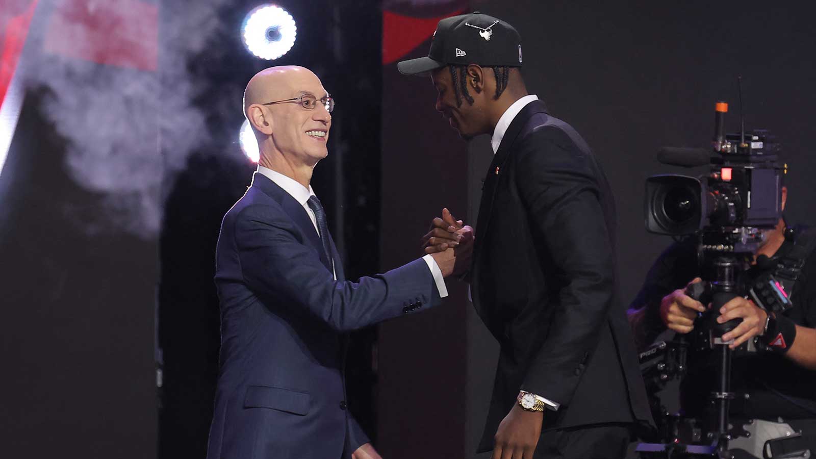 Bill Simmons Already Crowns Caleb Wilson as Chicago’s Next Real Star Since Derrick Rose.