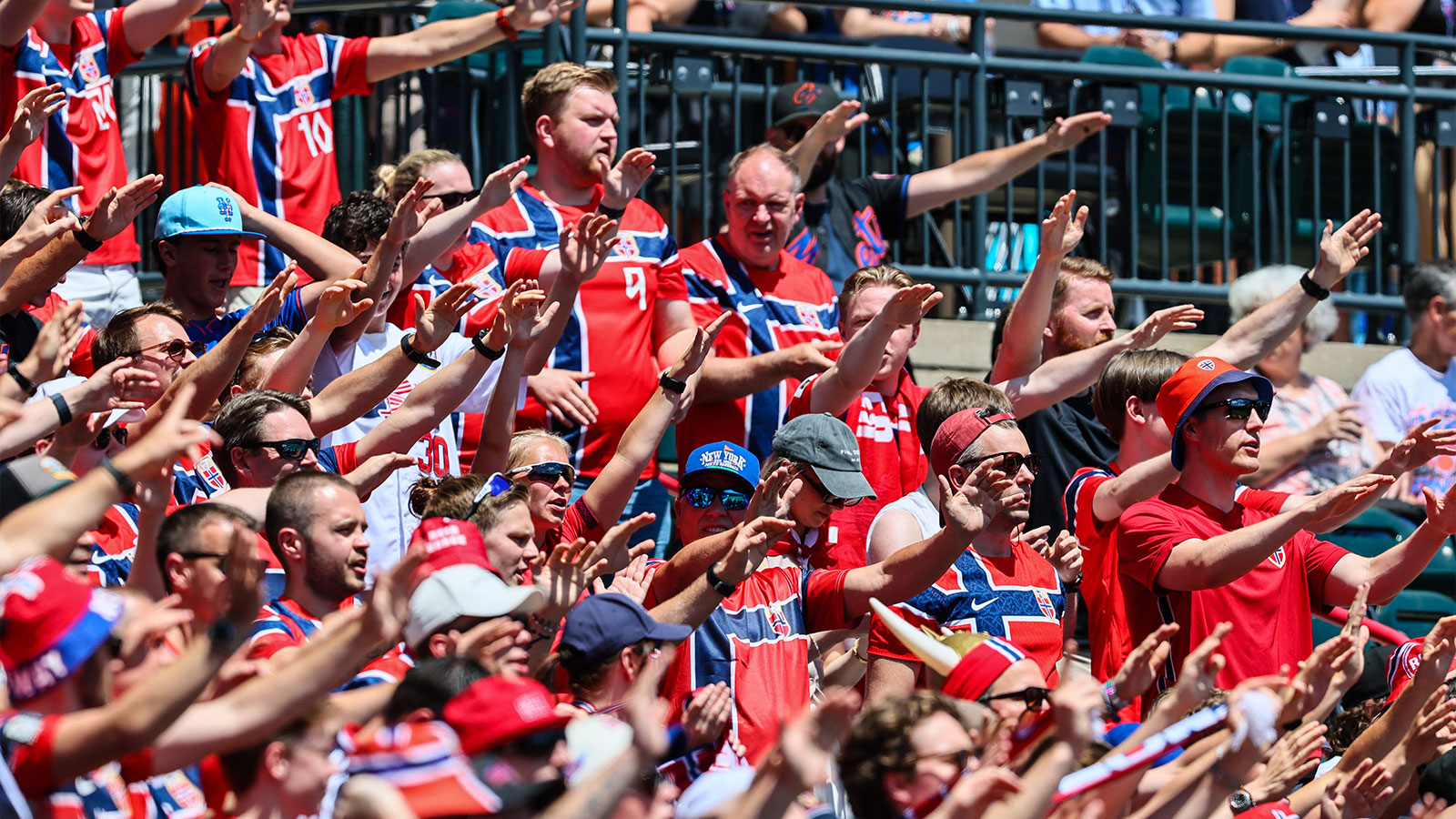 Norwegian Soccer Fans Took Over Citi Field and Made Mets Fans Do Their ‘Row’ Chant