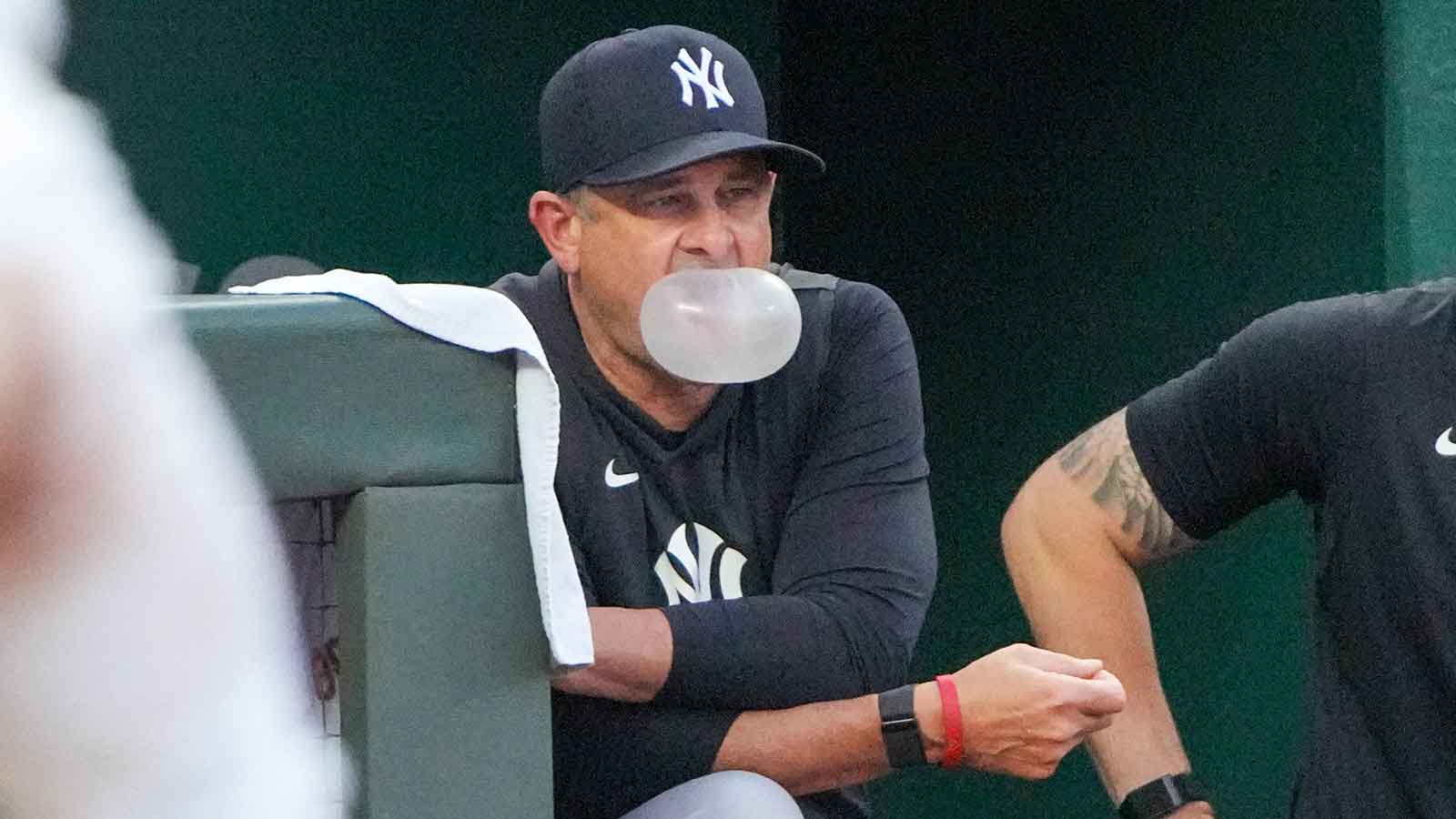 Yankees’ Aaron Boone Defends Jose Caballero After Ugly 4-Error Night in Boston