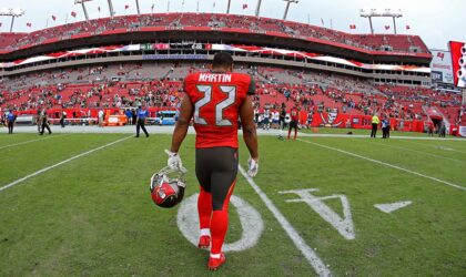 Former NFL Star Doug Martin’s Parents Sue Police Over His Death, Cite Restraint Asphyxiation