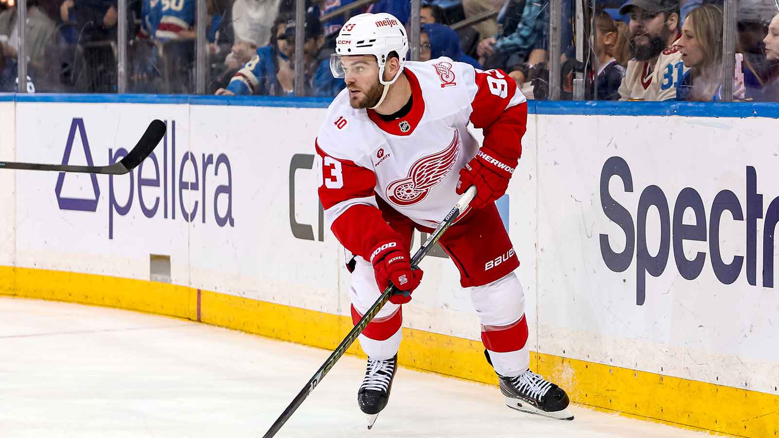 Alex DeBrincat Trade Buzz Grows as Red Wings Face Critical Offseason Decisions