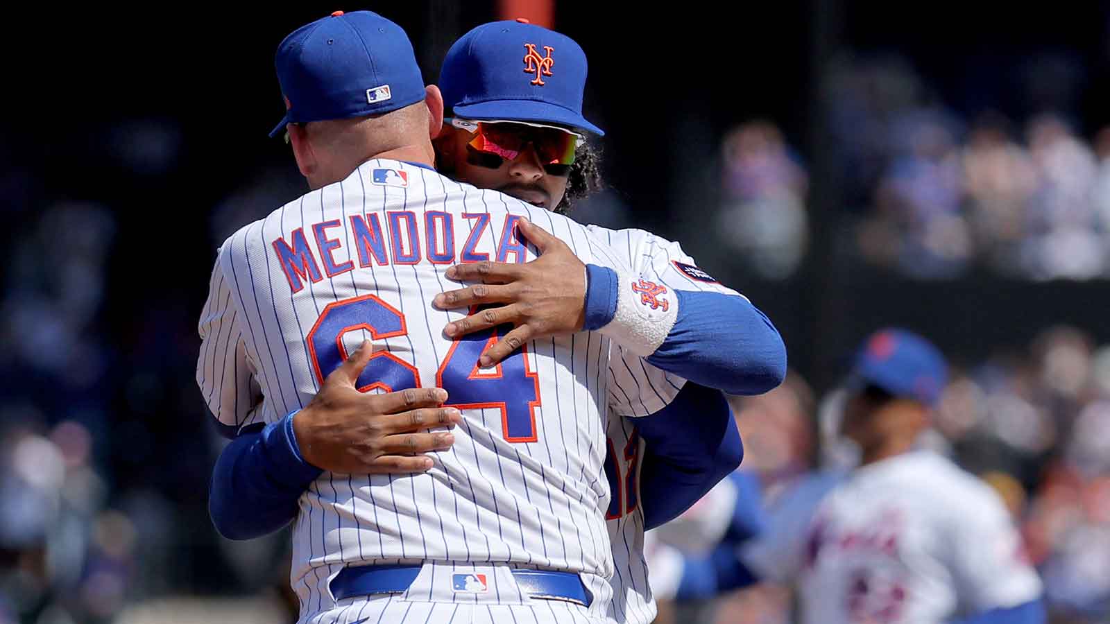 Francisco Lindor Says Carlos Mendoza Firing ‘Hurts’ and Asks Mets Fans to ‘Stick With Us’