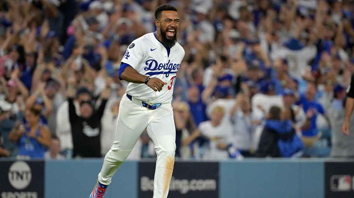 Teoscar Hernandez Is Crushing Triple-A Pitching. The Dodgers Are Bringing Him Back Monday.