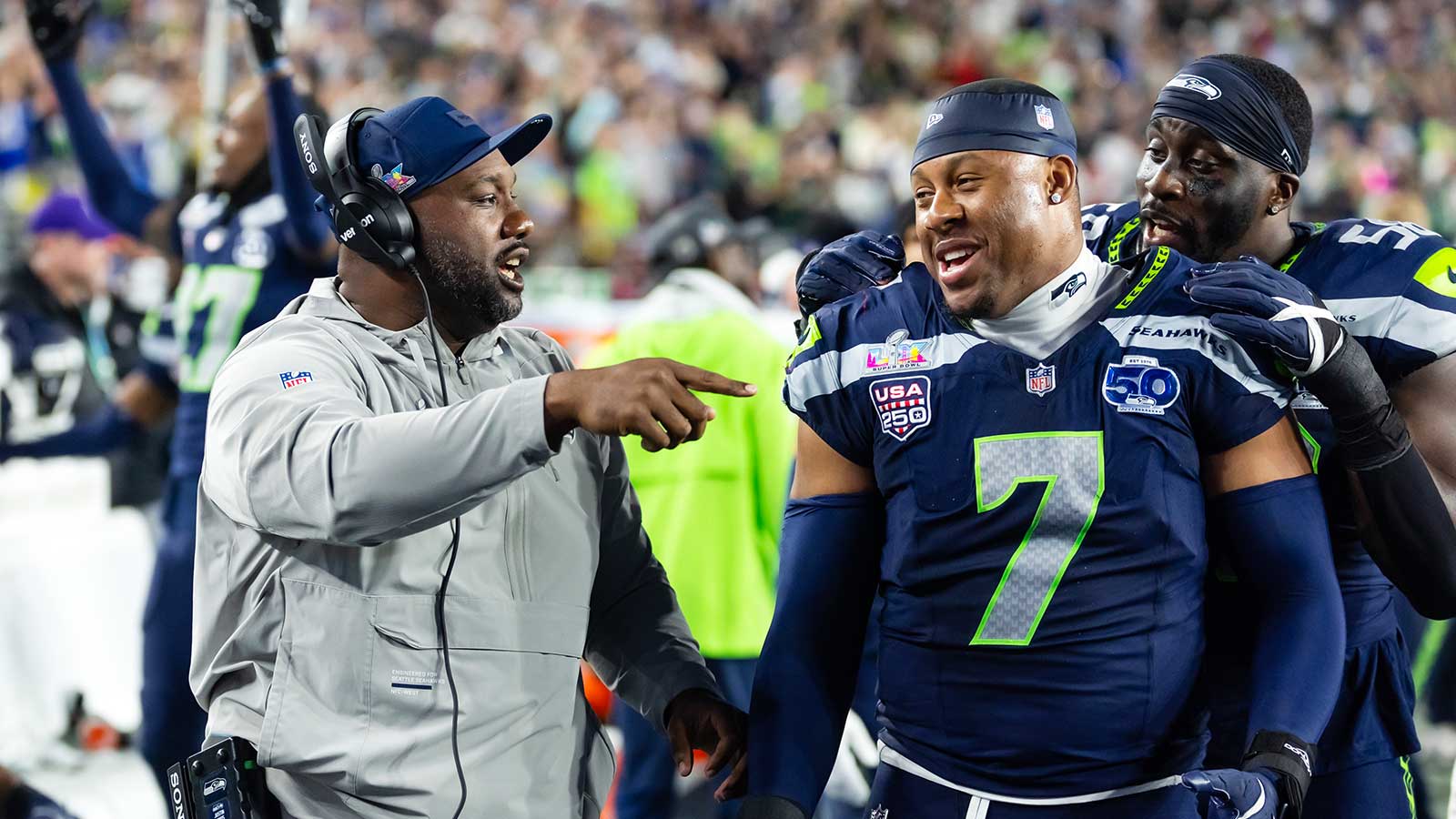 Seahawks’ Uchenna Nwosu Makes the Case for Jaxon Smith-Njigba as NFL’s Best at the ESPYS