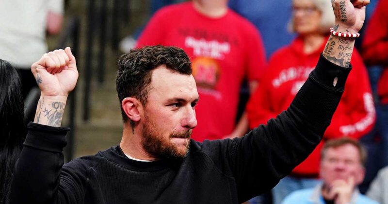 Johnny Manziel Says He Prays for 0-16 Browns Seasons Every Year