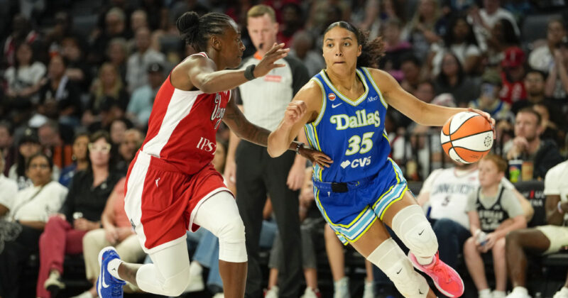 Azzi Fudd roasted Paige Bueckers after winning a half-court contest and it was brutal