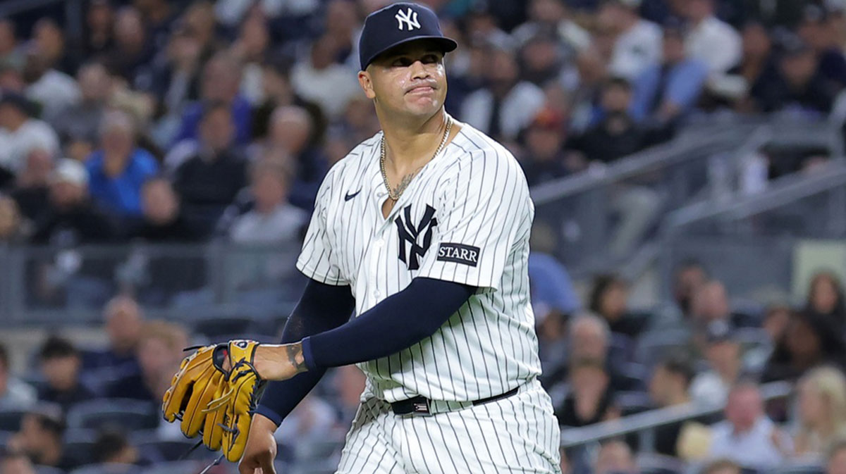 Fernando Cruz Doesn’t Flinch After Red Sox Sweep. He Sees It as Formation.