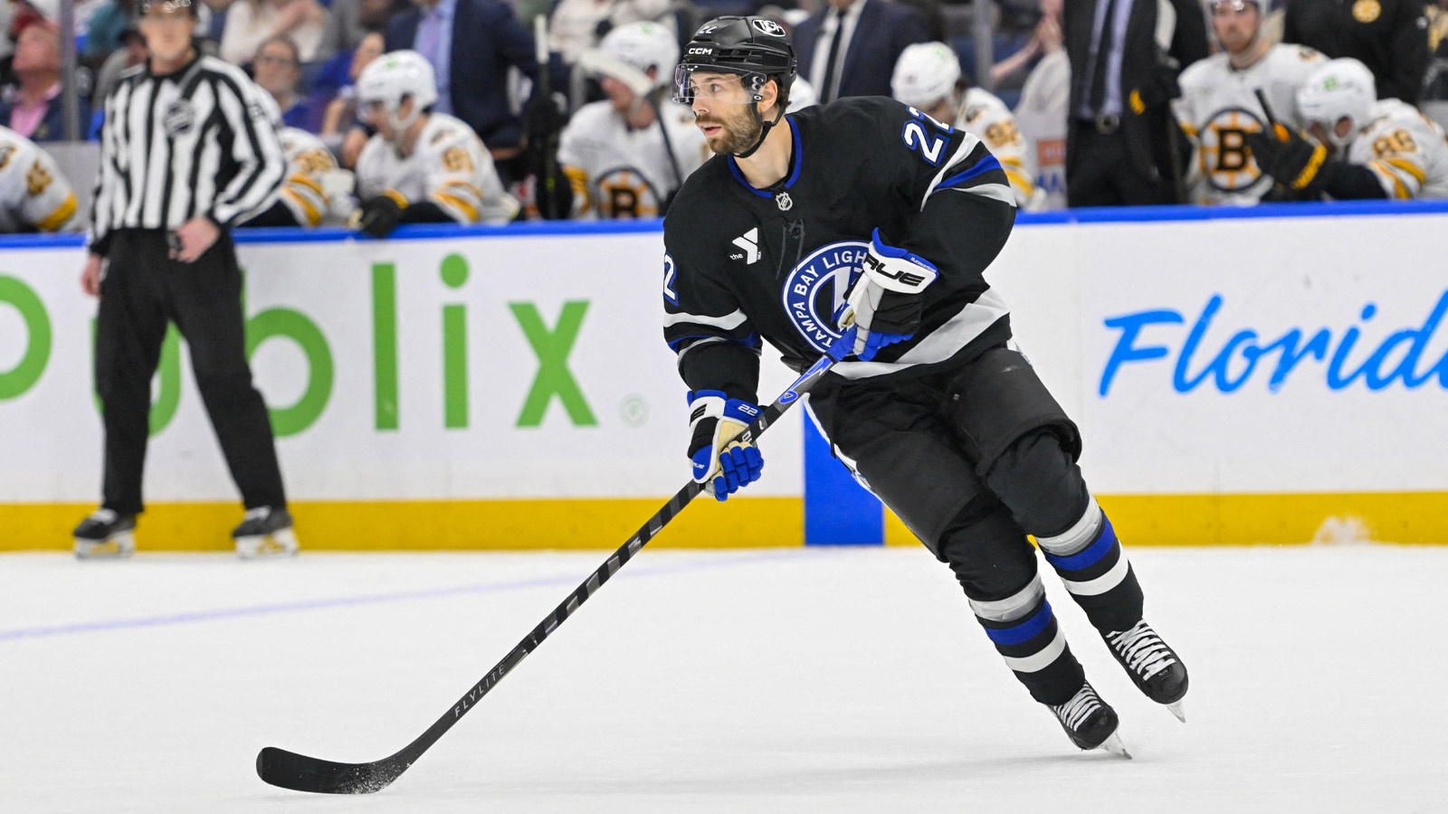 Two Lightning Forwards Headed to Free Agency After Early Playoff Exit