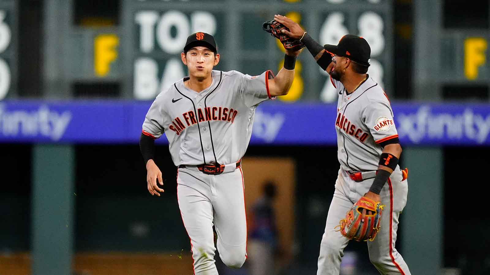 Luis Arraez and Jung Hoo Lee Are Hitting .320 Together. That Hasn’t Helped the Giants Much.