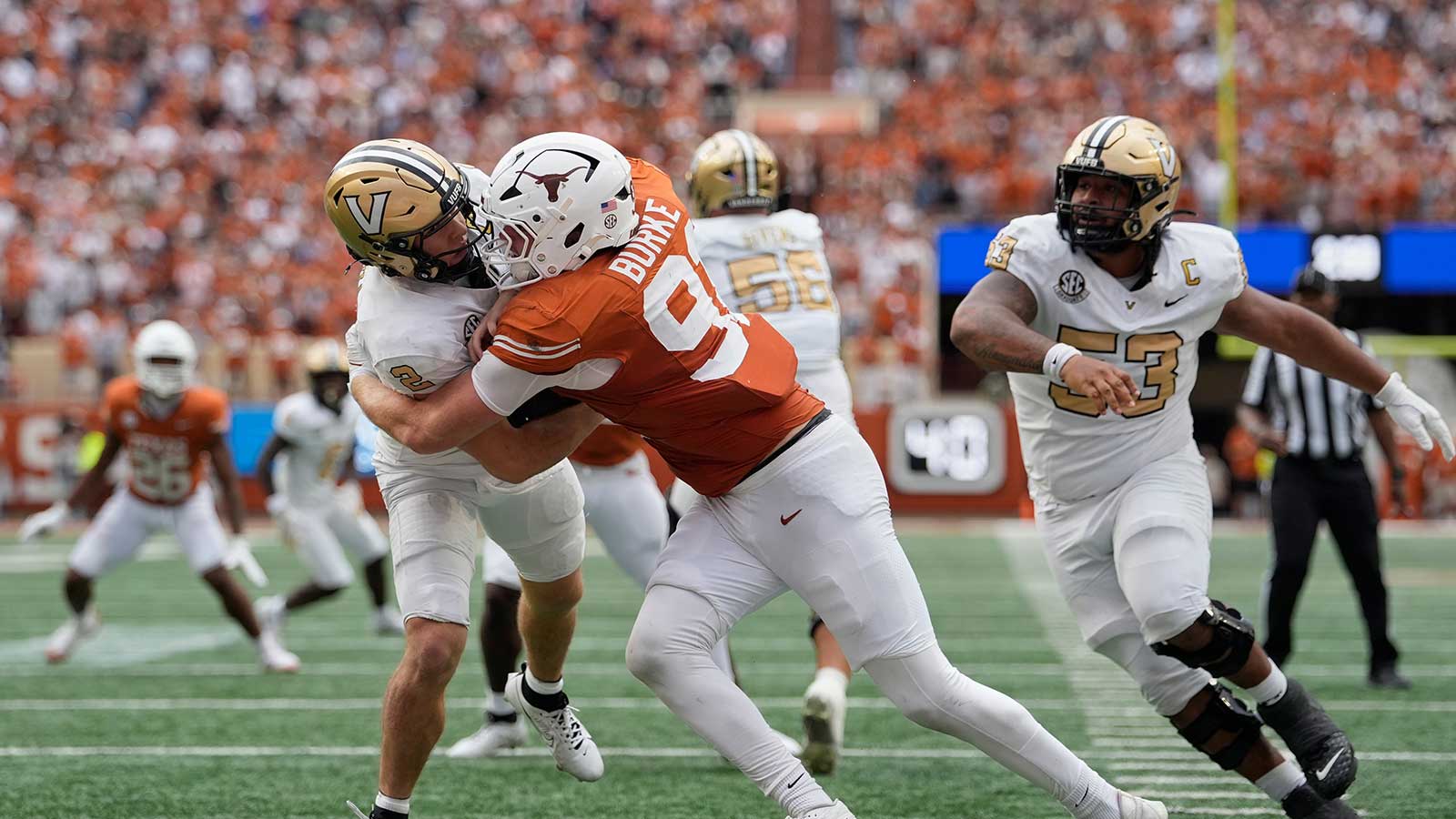 Texas Flips a 2027 D-Lineman From LSU and the Recruiting Ripple Doesn’t Stop There