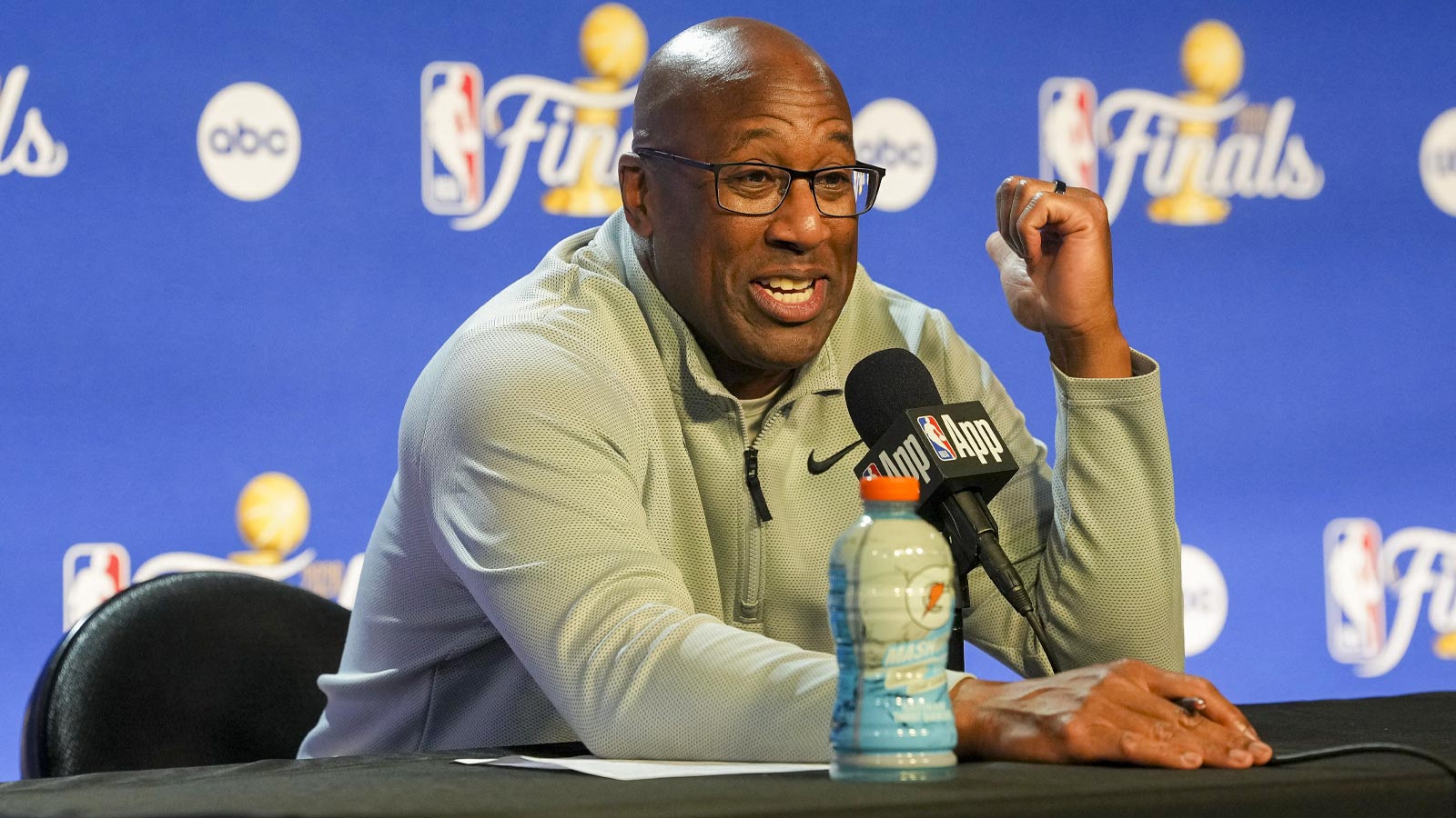 Ben Stiller Lost It After Mike Brown’s ‘Great Day’ — Knicks Fallout Begins