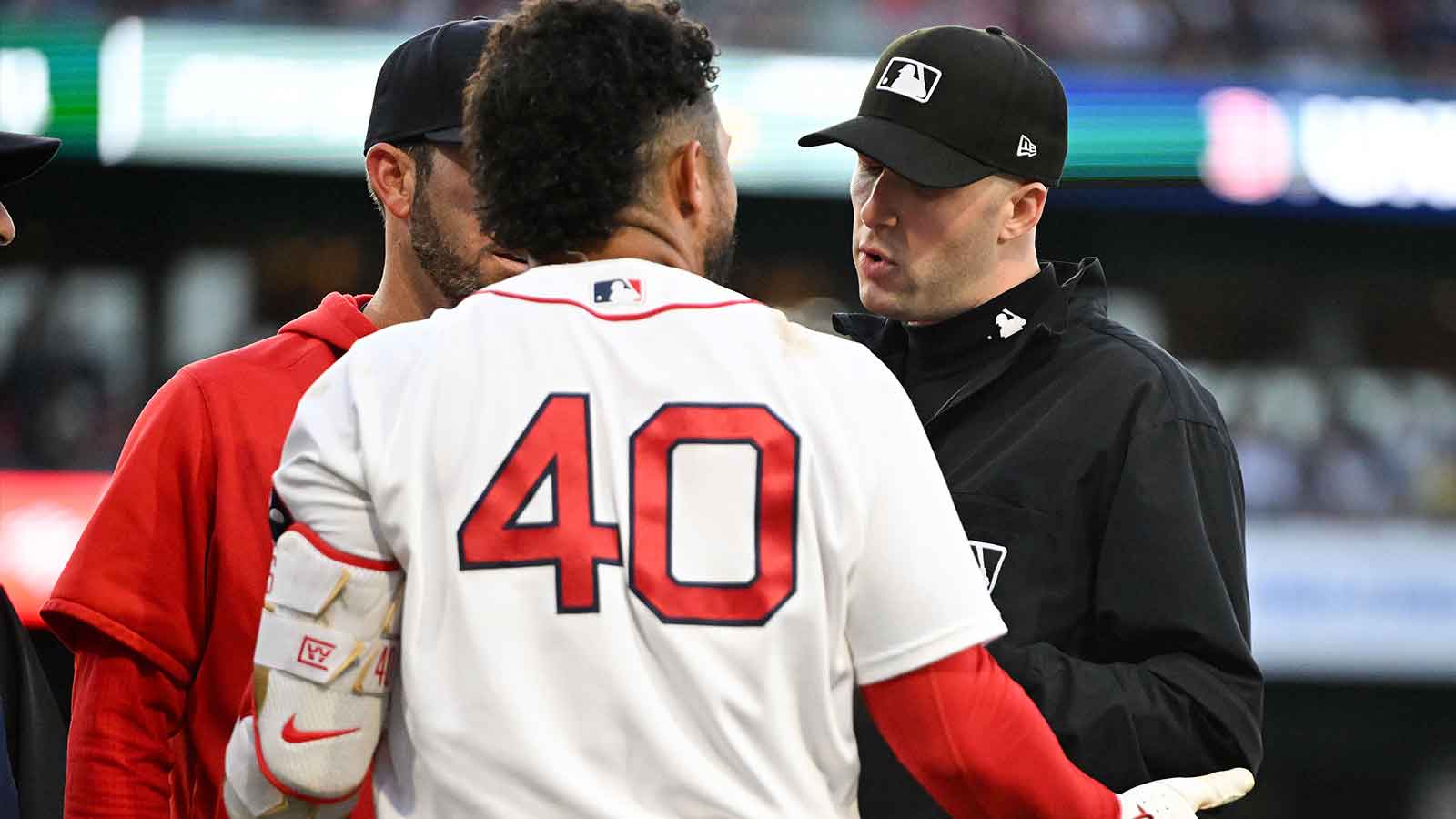 Willson Contreras Opened Up About Venezuela’s Earthquakes After an Emotional Night in Boston