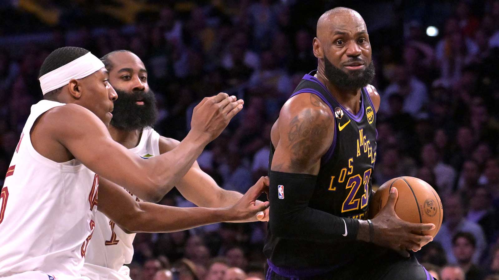 Brian Windhorst Isn’t Buying LeBron-to-Cavs Rumors Yet. But Here’s the Catch.