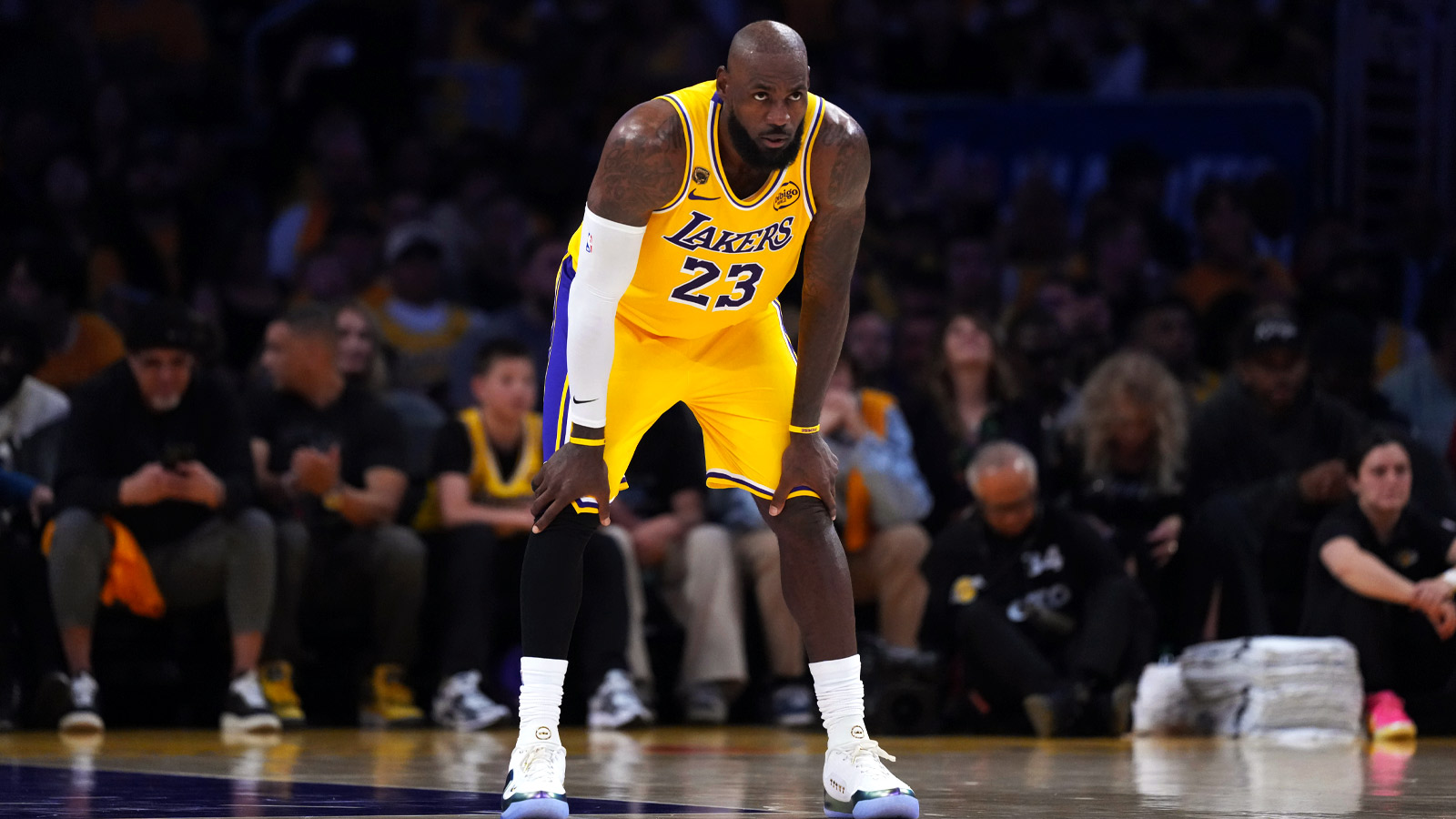 LeBron James Posts Farewell Message After Confirming Lakers Exit.