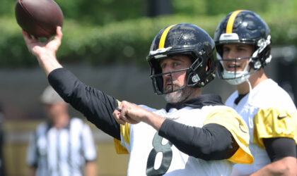 ESPN Says Steelers Blew It by Sticking With Rodgers Over Willis