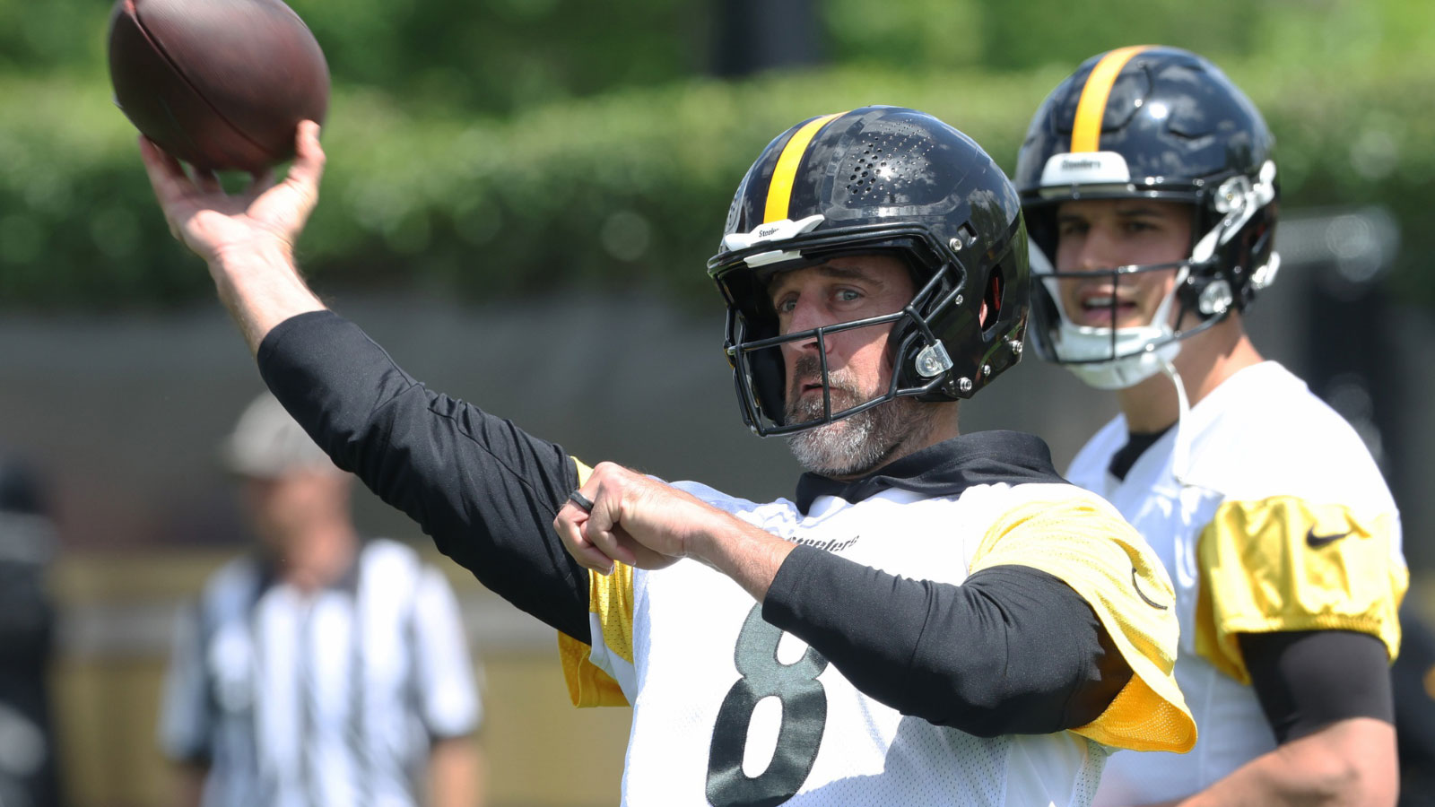 ESPN Says Steelers Blew It by Sticking With Rodgers Over Willis