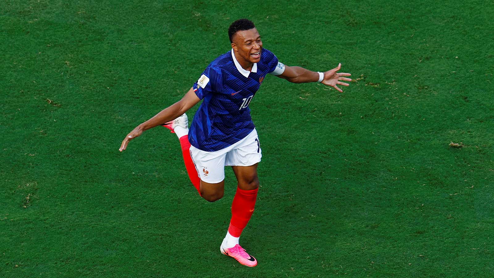Kylian Mbappé Just Moved Past Ronaldo and Pelé on the World Cup Knockout Scoring List