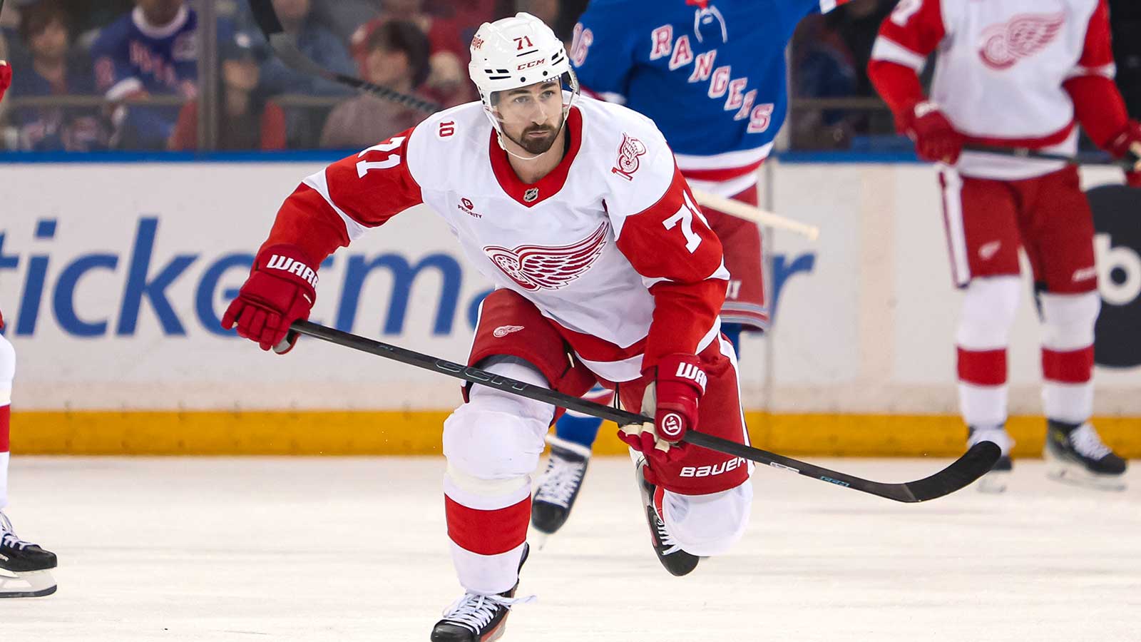 Flyers’ Larkin Pursuit Hits a Roadblock — What It Means for Their Rebuild