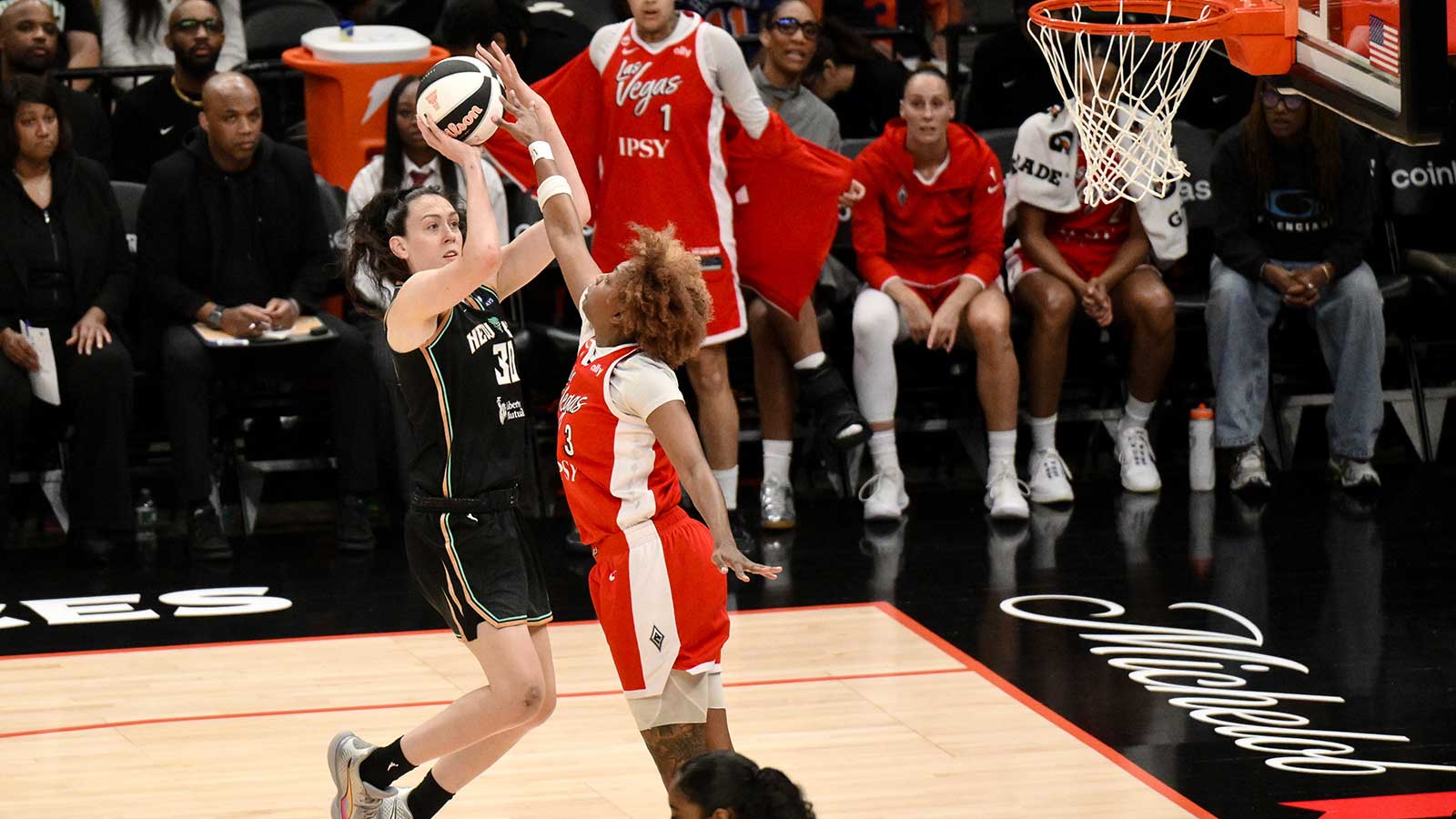 Breanna Stewart and Sabrina Ionescu Made the Aces Pay. The Liberty Made History Again.