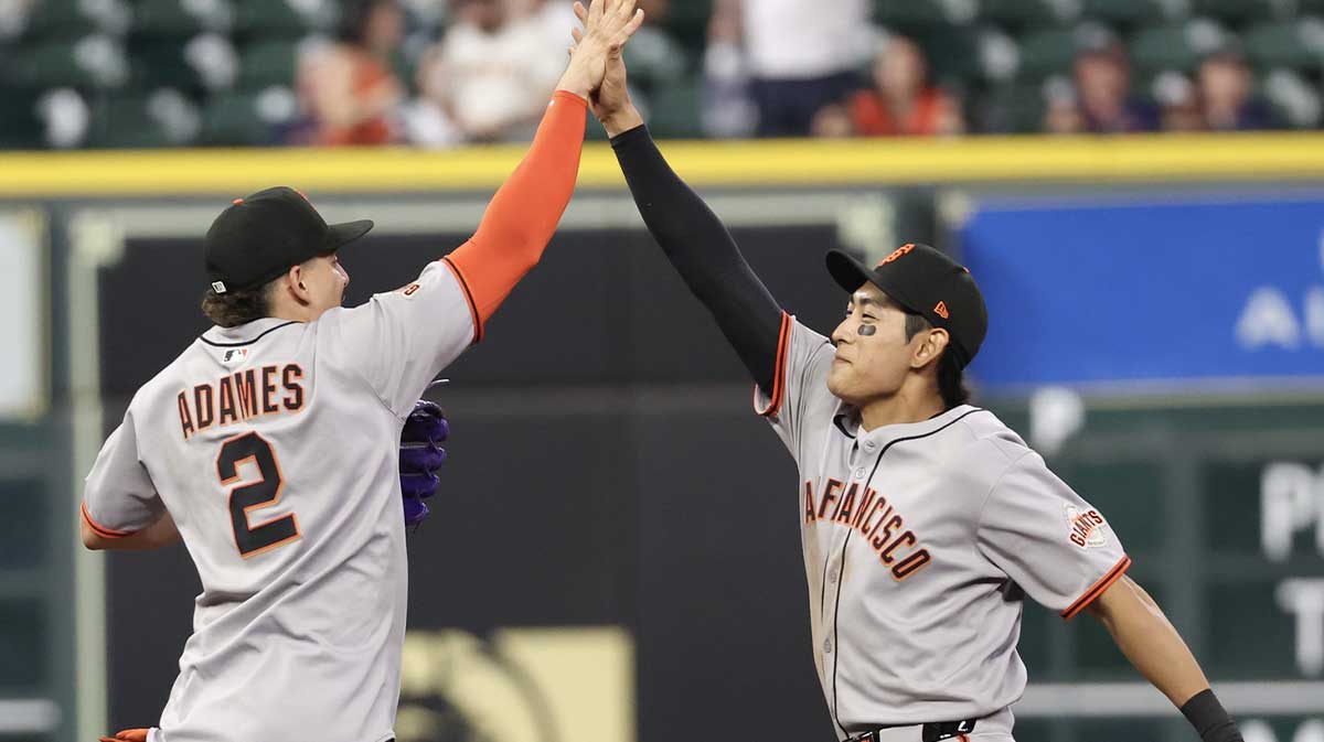 Jung Hoo Lee’s Hot Streak Gives Giants a Lineup They Didn’t Know They Had