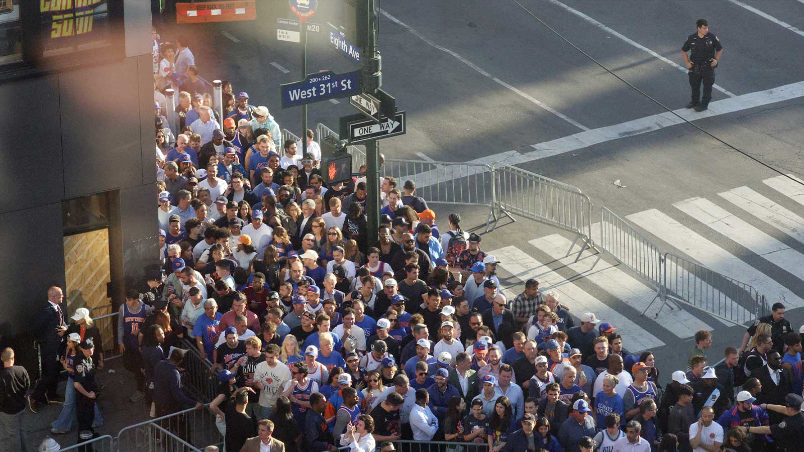 Chaos Outside MSG After Knicks’ Game 3 Loss — Police Breakdown Patrols
