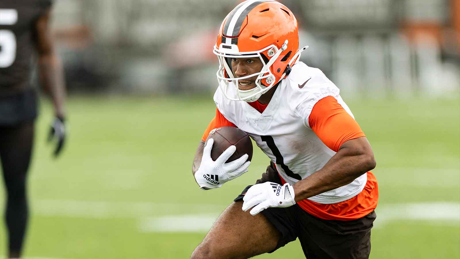 Browns Rookie KC Concepcion’s $20M Deal Could Decide Deshaun Watson’s Fate