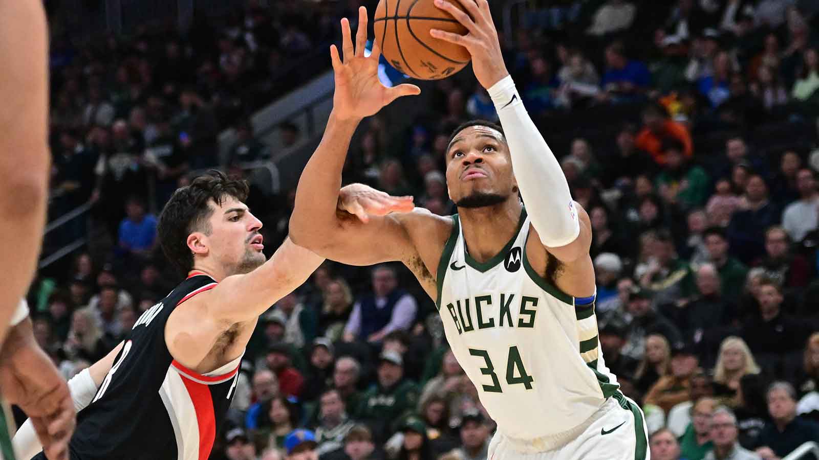 Giannis Trade Talks Take Desperate Turn—and It Puts the Trail Blazers in Play