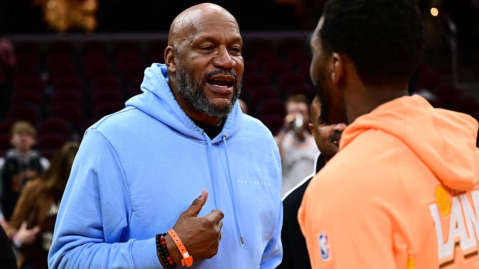 Knicks Fans’ MSG Brawl Sparks Security Shake-Up — Thanks to Ron Harper’s Blunt Warning