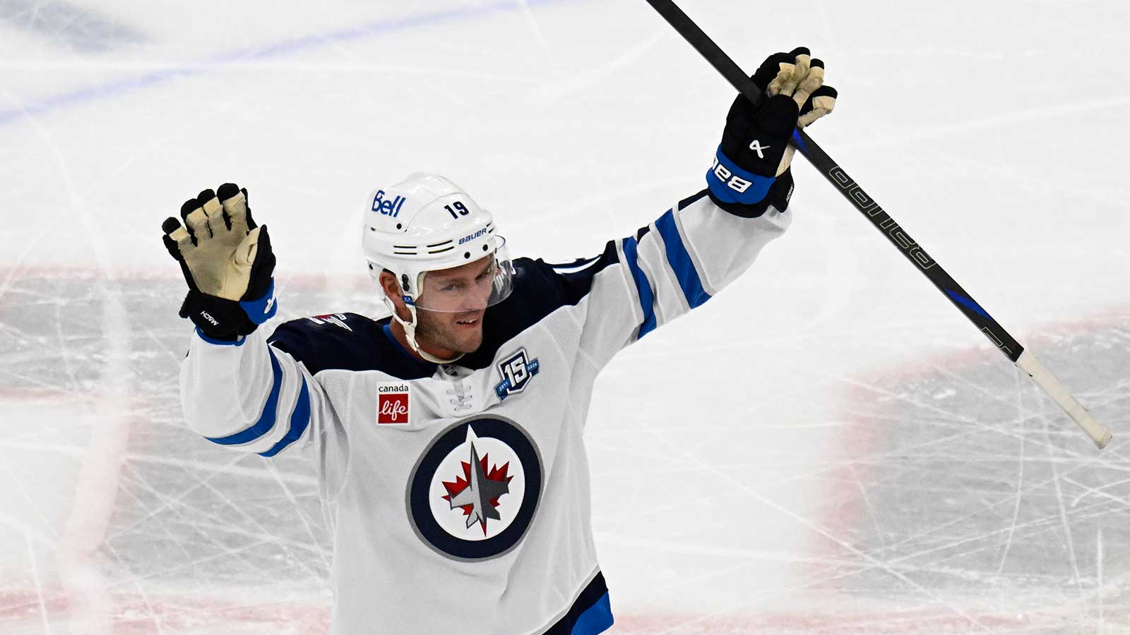 Jonathan Toews’ NHL Career Might Be Over After One Season — Here’s What Went Wrong