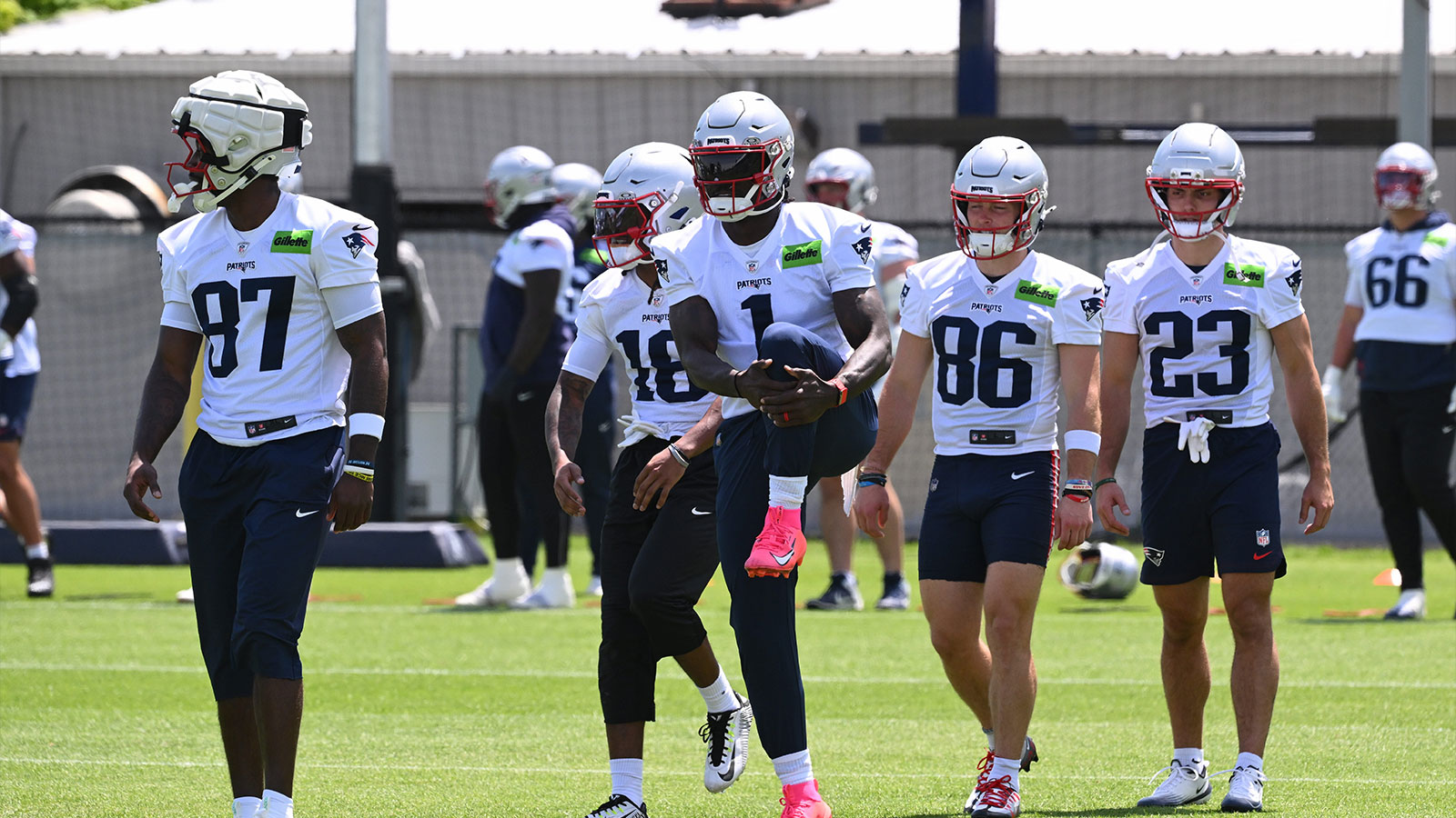 Drake Maye on AJ Brown: What It Means for the Patriots’ Super Bowl Path