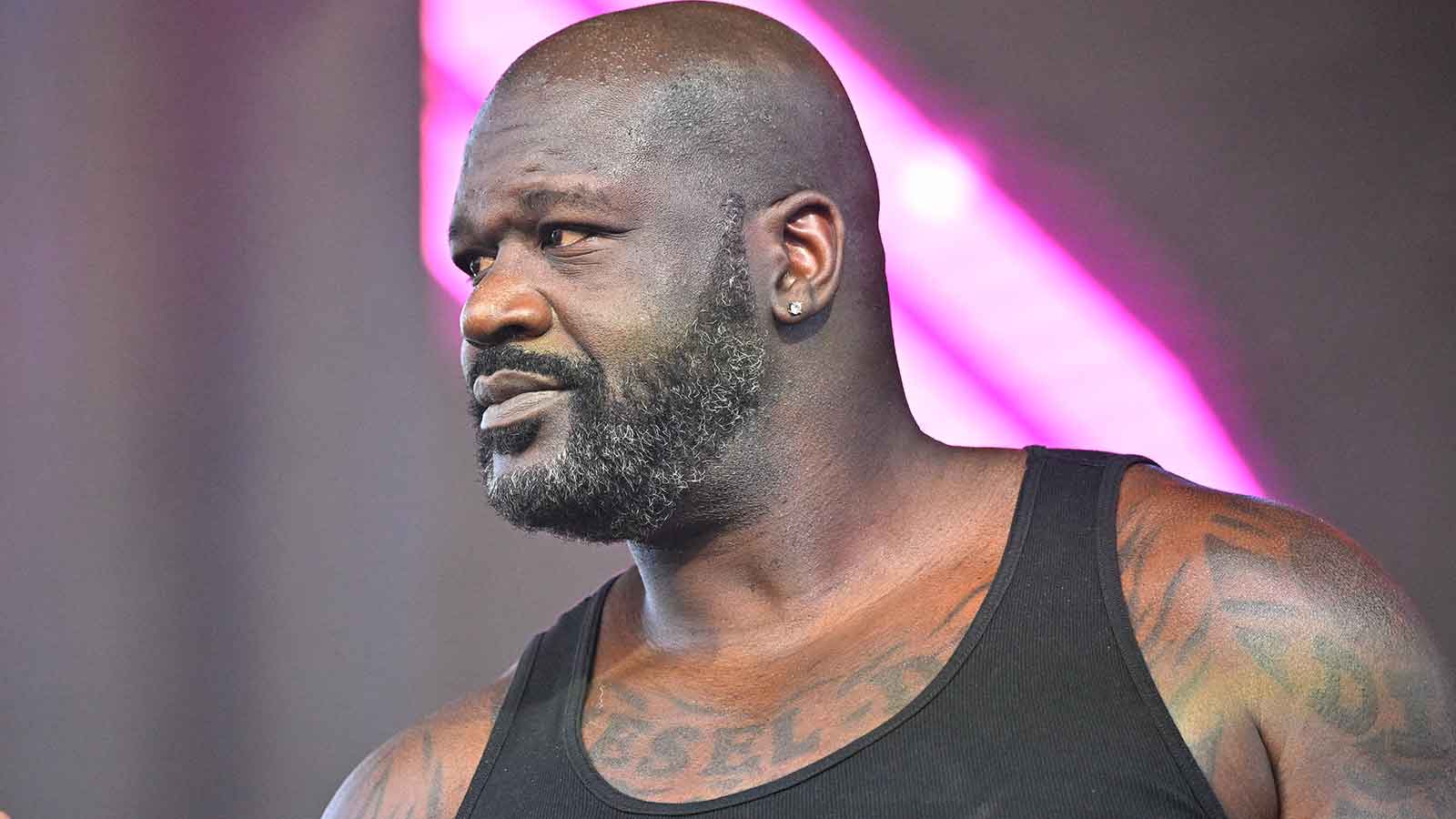 Shaquille O’Neal’s 25-Year Grudge Explodes at NBA Finals — Here’s Why Larry David Is at the Center