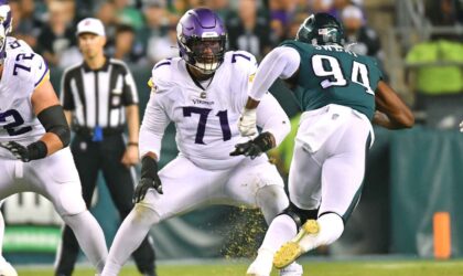 Christian Darrisaw’s Knee Is Now the Biggest Factor in the Vikings’ QB Race
