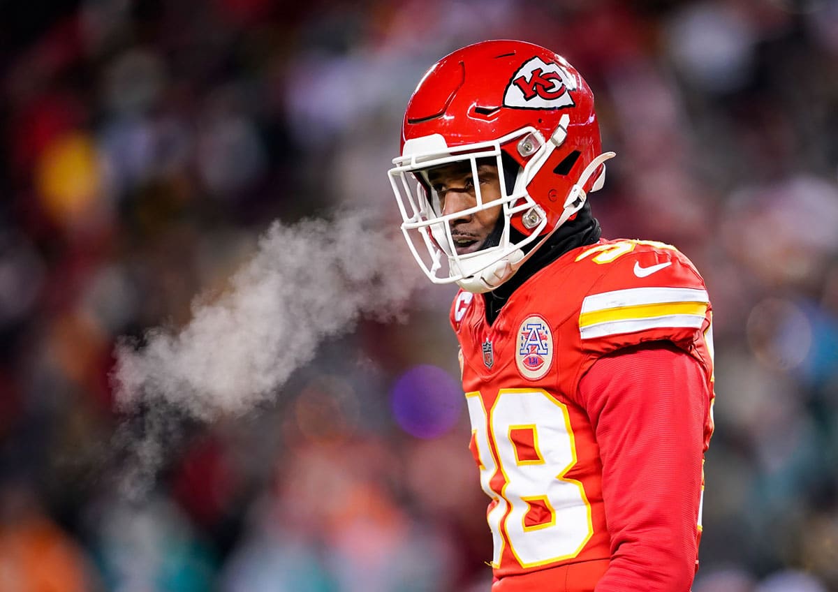 Why L’Jarius Sneed’s Return to Kansas City Splits Defensive Plans