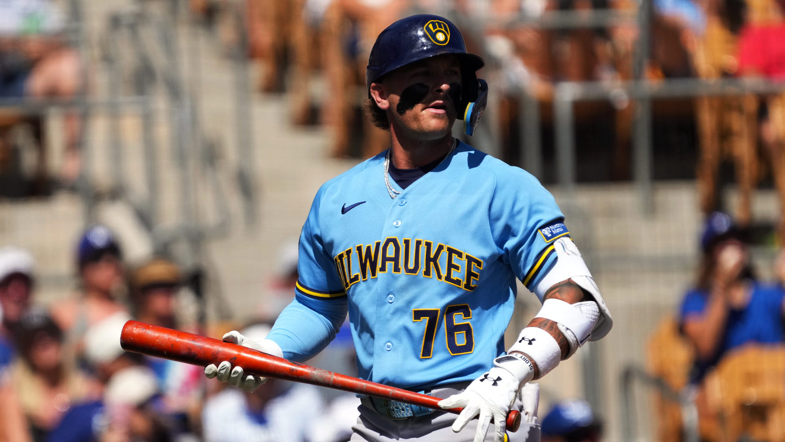 Brewers’ Struggling Veteran Faces Exit as Prospects Await Their Shot