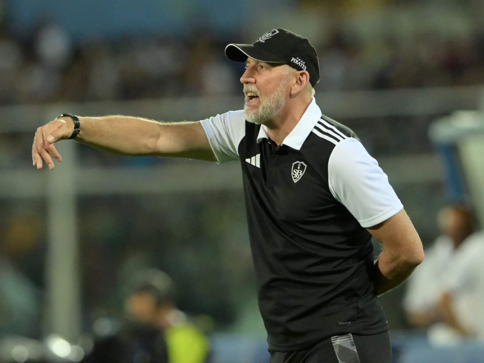 Stade Brestois Coach Eric Roy Dies at 58 After Quiet Battle With Cancer