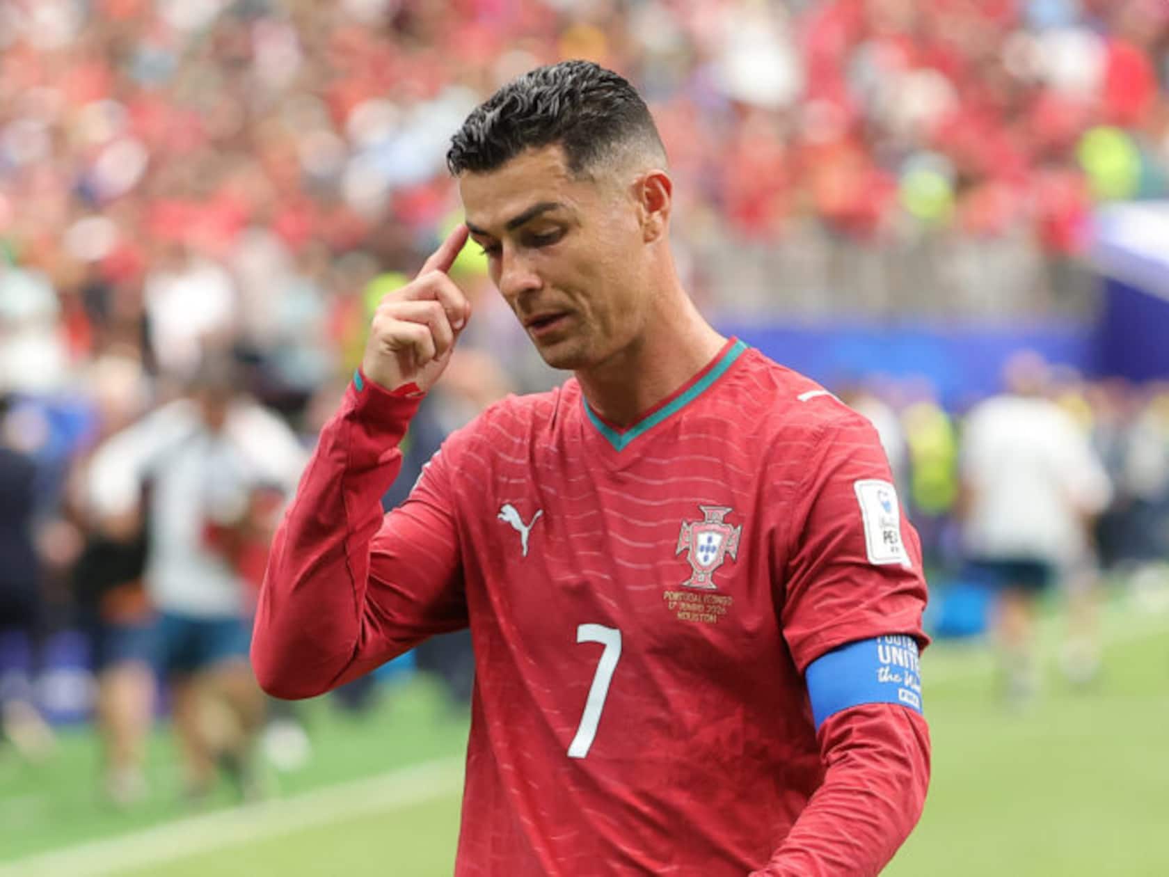 41-Year-Old Ronaldo’s Goalless Streak Hits 10 Games — and Now a Pundit Is Questioning His Manager