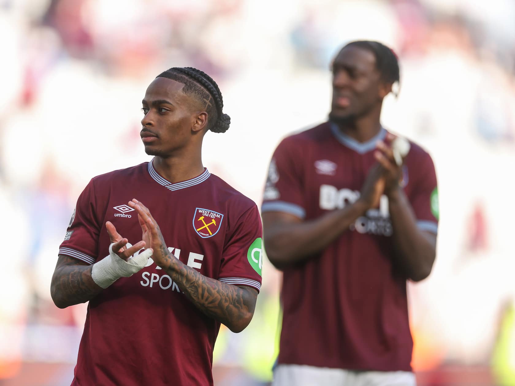 Man United Reportedly Ready to Spend £140M on West Ham’s Summerville and Fernandes