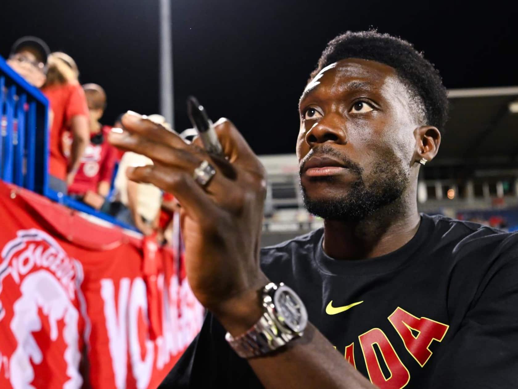 Canada and Qatar Both Need Their First World Cup Win. Someone Has to Get It Friday.