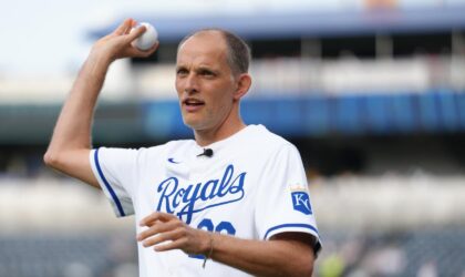 England Stars Got Baseball Jerseys and Threw Out a First Pitch. It Went Exactly How You’d Think.