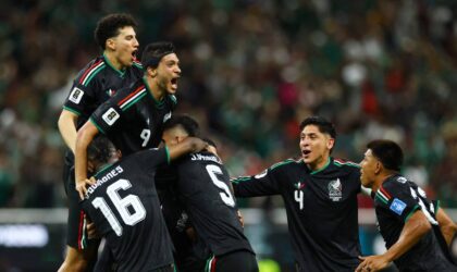 Mexico Punches Knockout Ticket First After Tense 1-0 Win Over South Korea