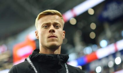 De Zerbi Reunites With Van Hecke at Spurs After World Cup Wait