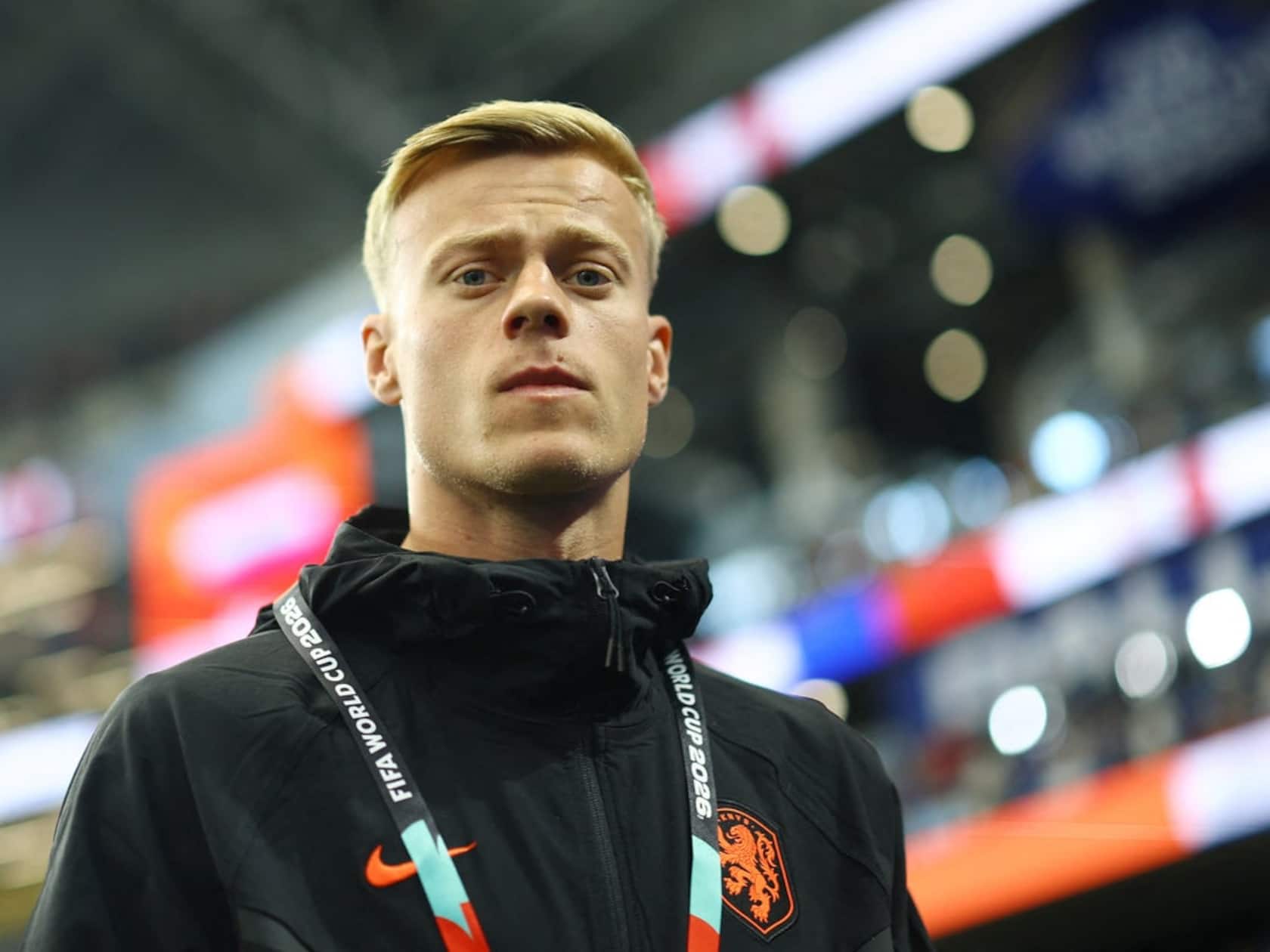 De Zerbi Reunites With Van Hecke at Spurs After World Cup Wait