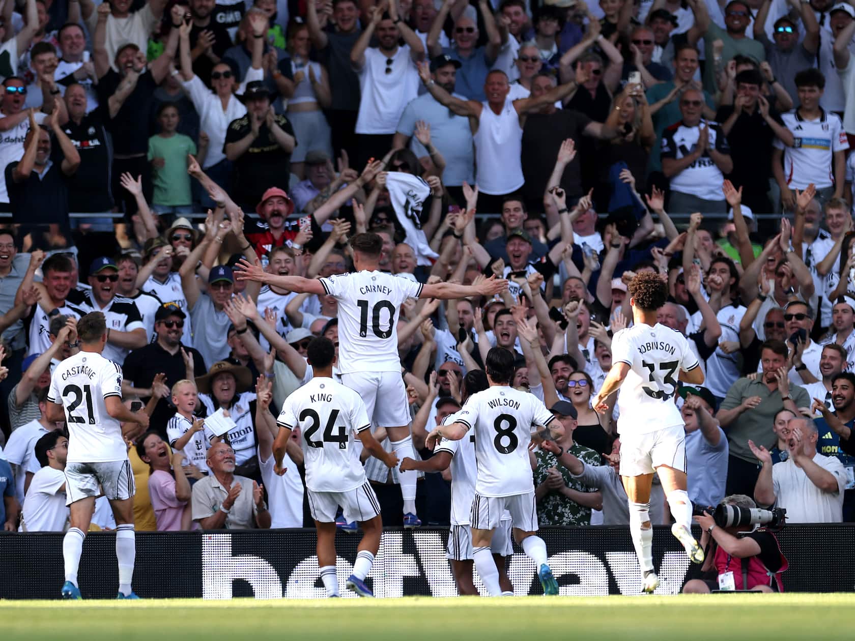 Fulham Draws Chelsea on Opening Night, Closes at Man United in 2026-27