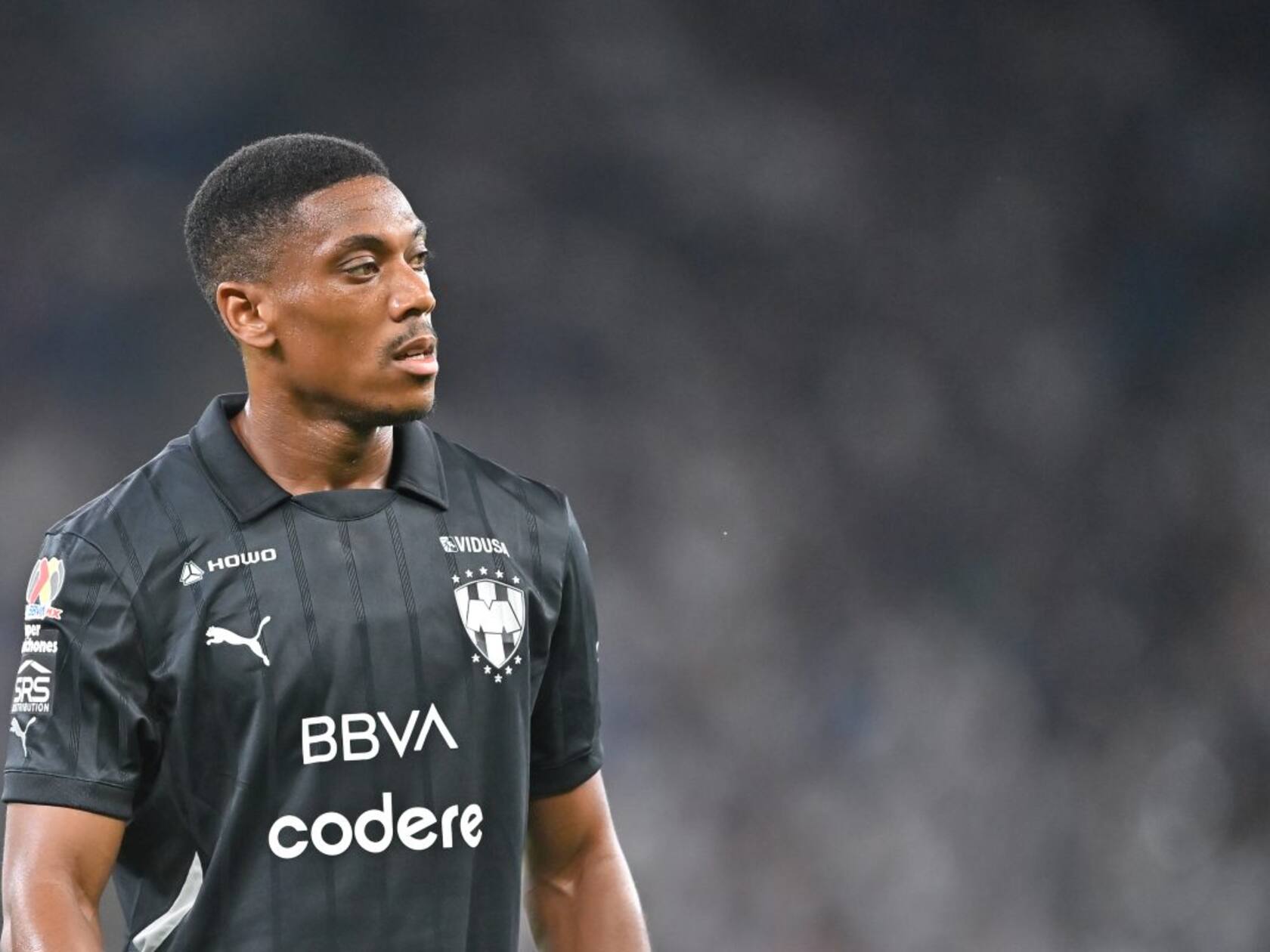 Anthony Martial’s Mexico Disaster Ends Early. Now He Wants Back in Ligue 1.