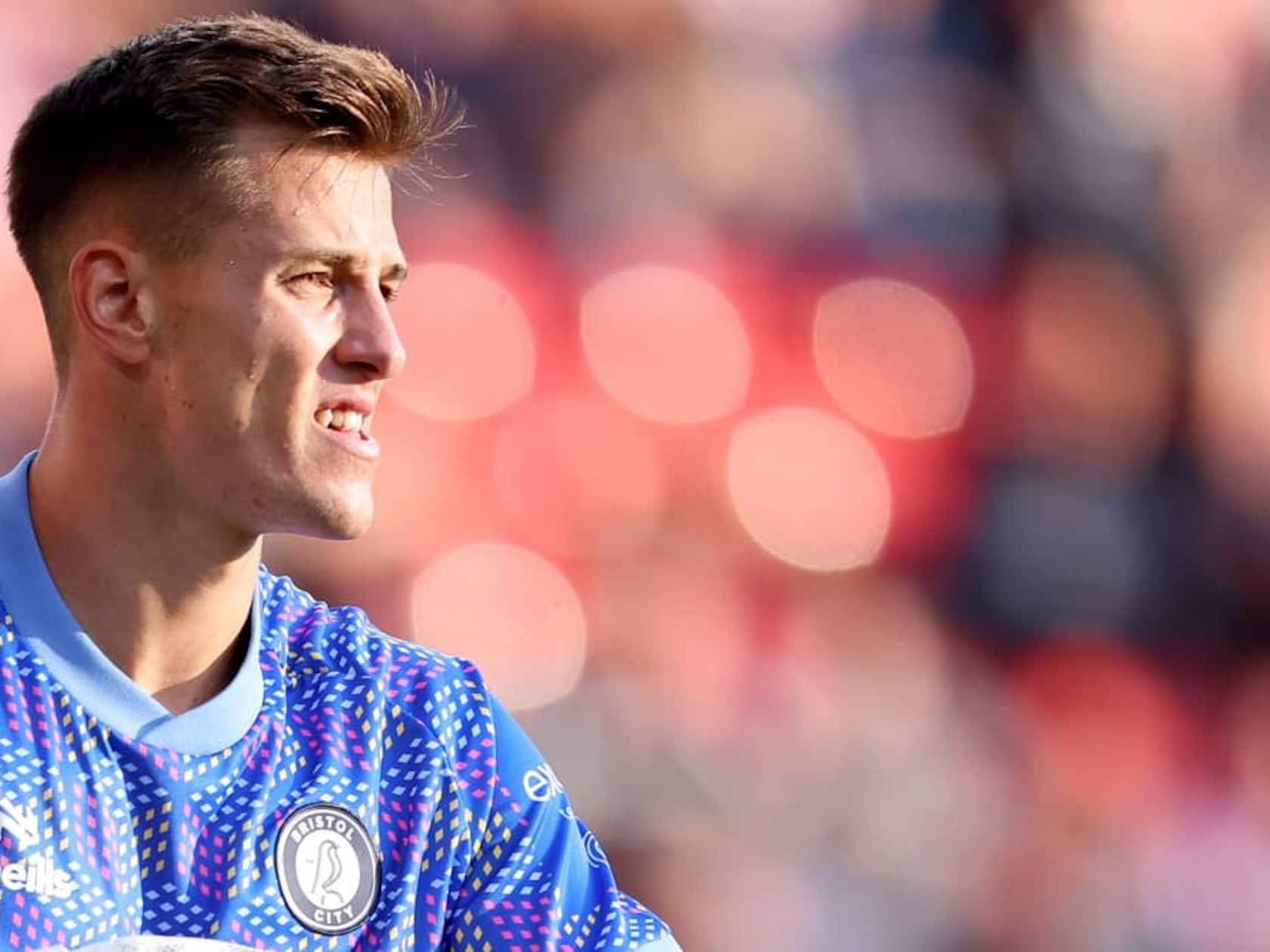 Manchester United Flips Script on Radek Vitek After Planned Fire Sale