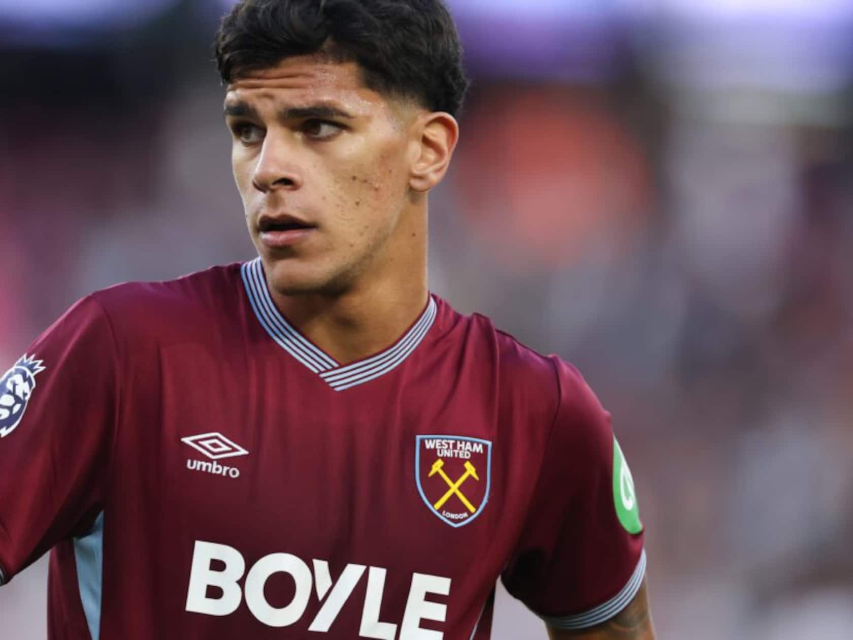 Tottenham Cuts Ahead of Manchester United in Pursuit of West Ham’s Mateus Fernandes
