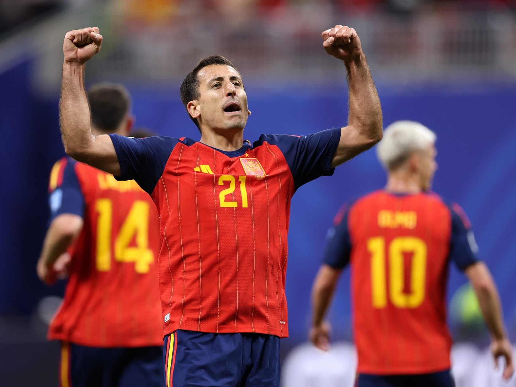 Why Julian Alvarez Wants Barcelona Over Arsenal and PSG. It’s Not Just About Trophies.